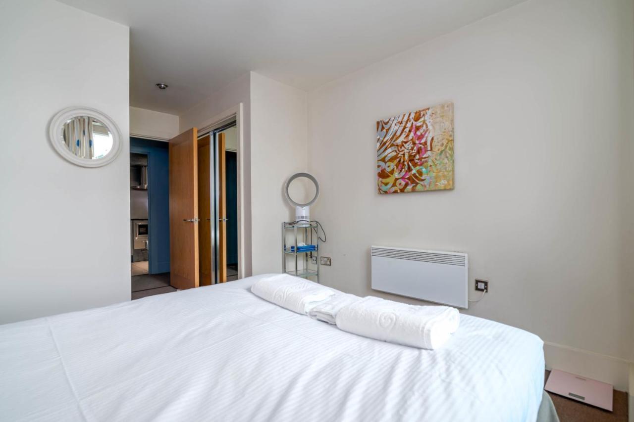Guestready Superb Central Overlooking River Thames Londra Dış mekan fotoğraf